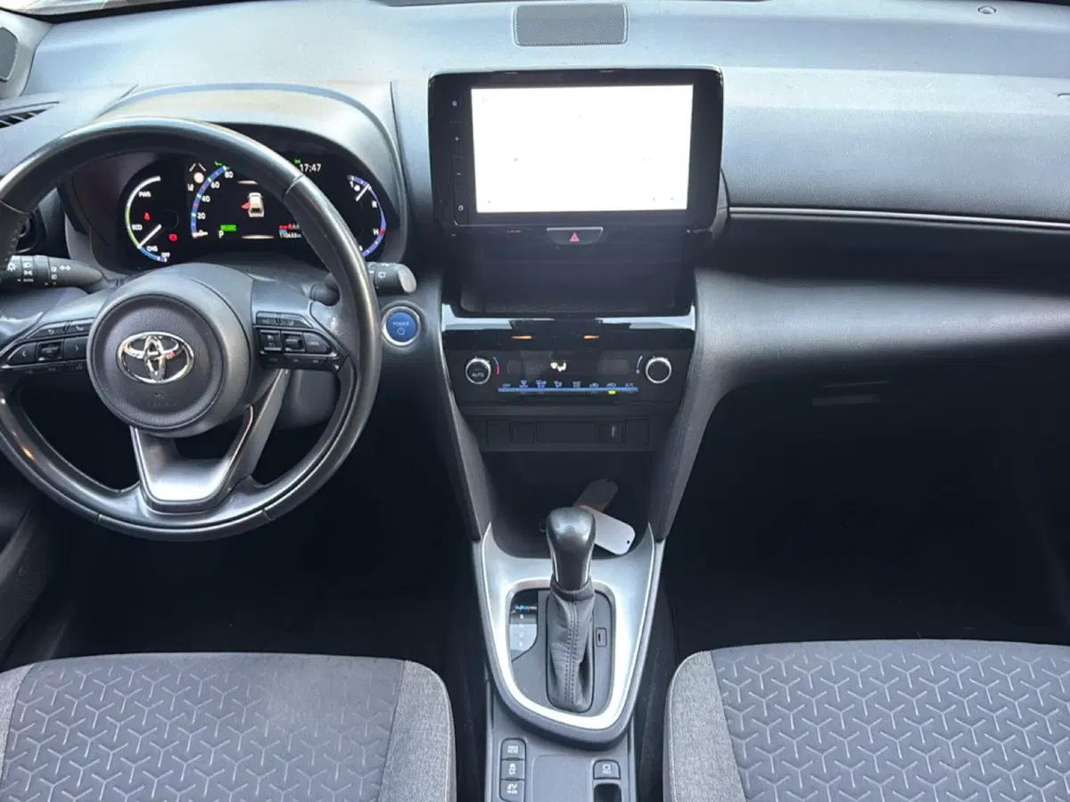 Toyota Yaris Cross usata a Forlì-Cesena (10)