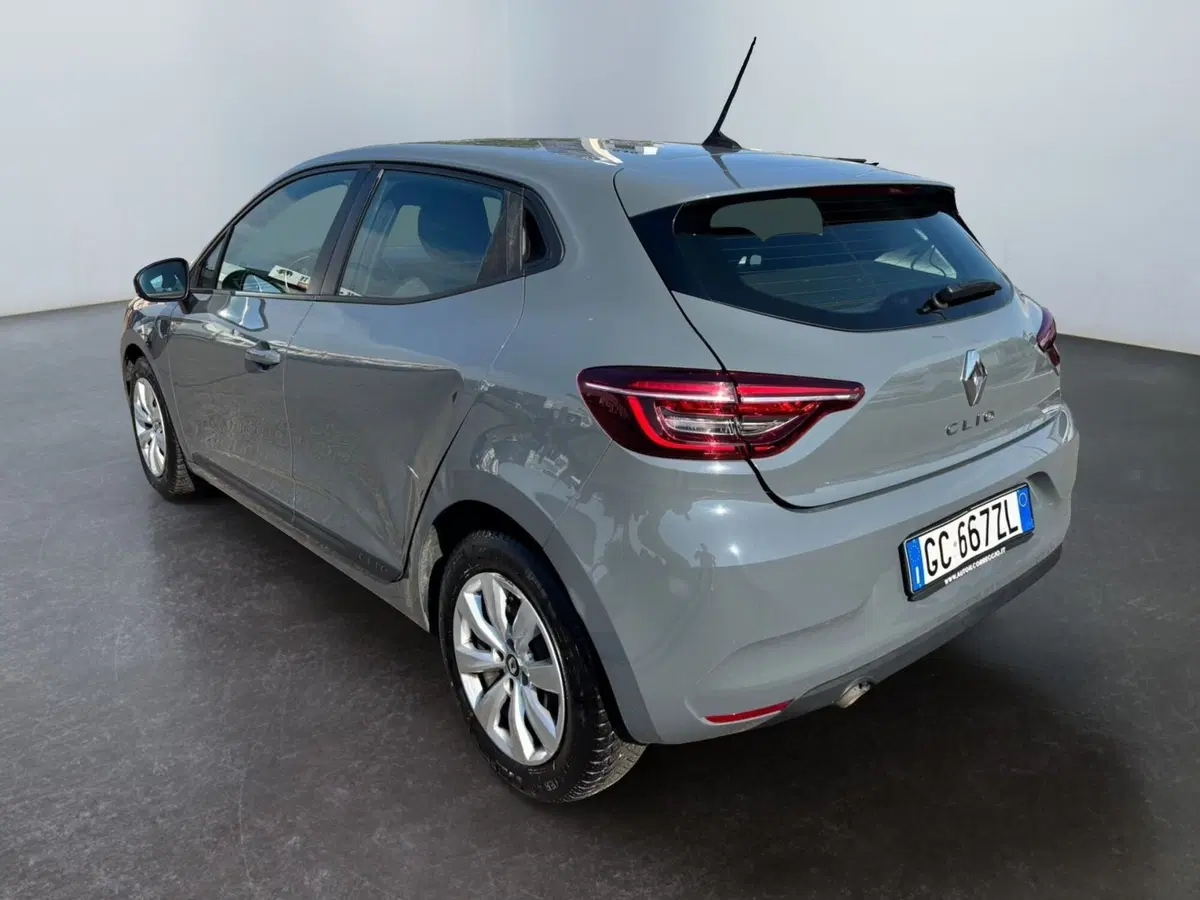 Renault Clio usata a Modena (7)