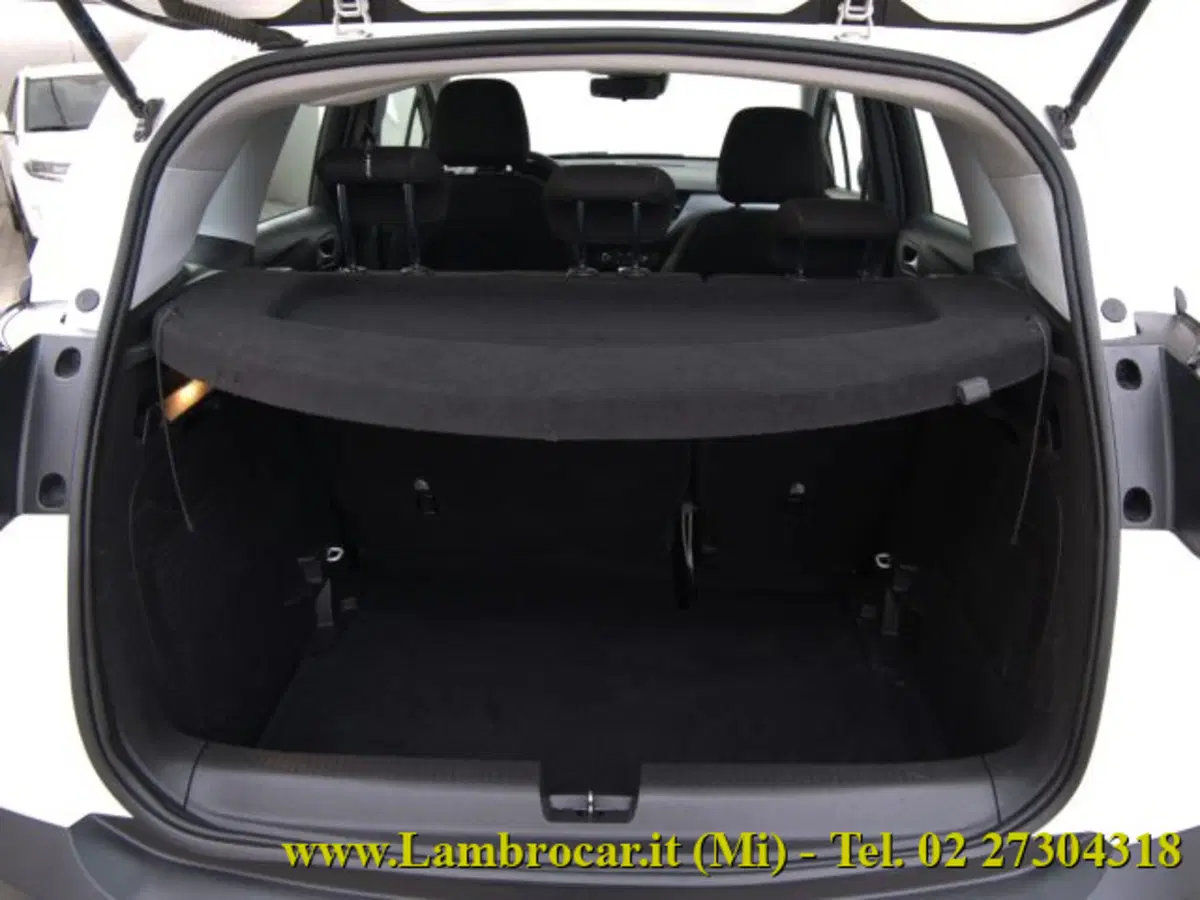 Opel Crossland usata a Milano (14)