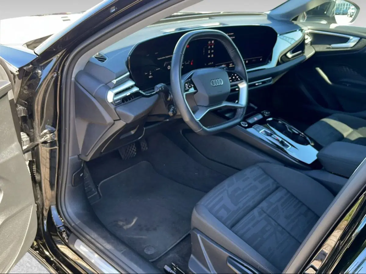 Audi A5 Avant usata a Livorno (7)