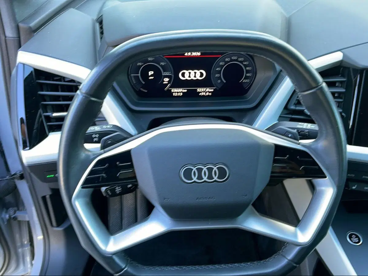 Audi Q4 usata a Pisa (10)
