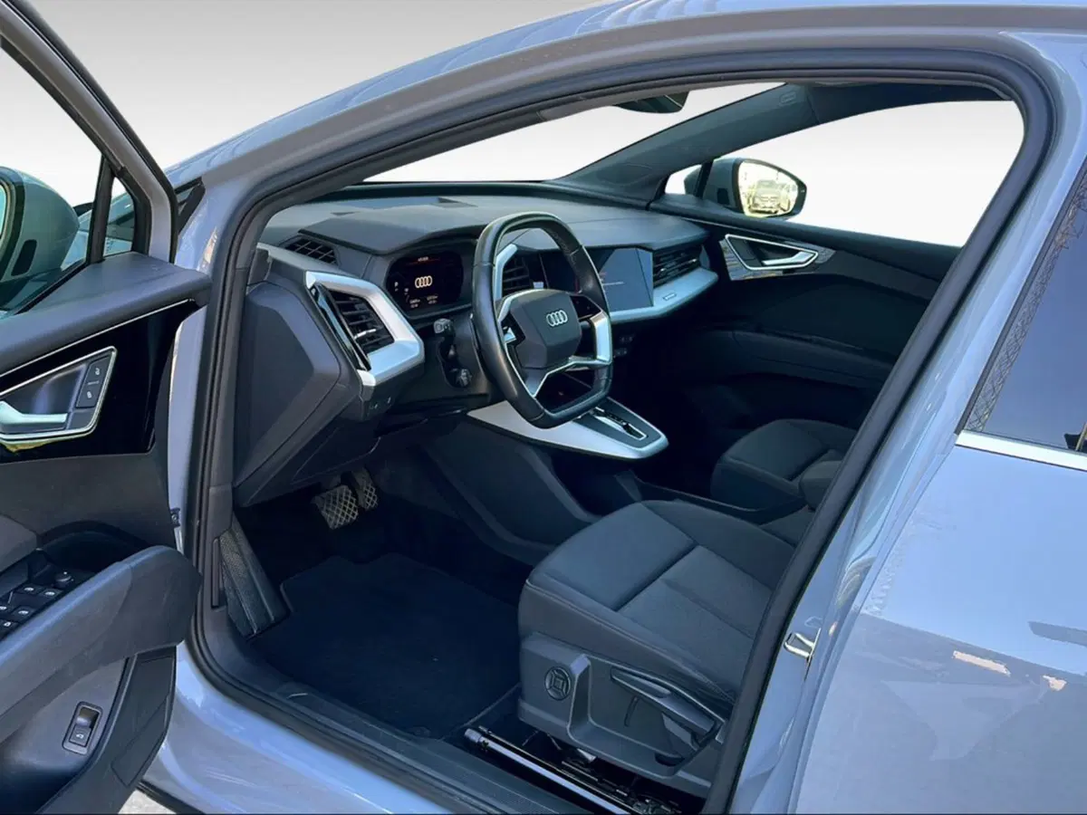 Audi Q4 usata a Pisa (6)
