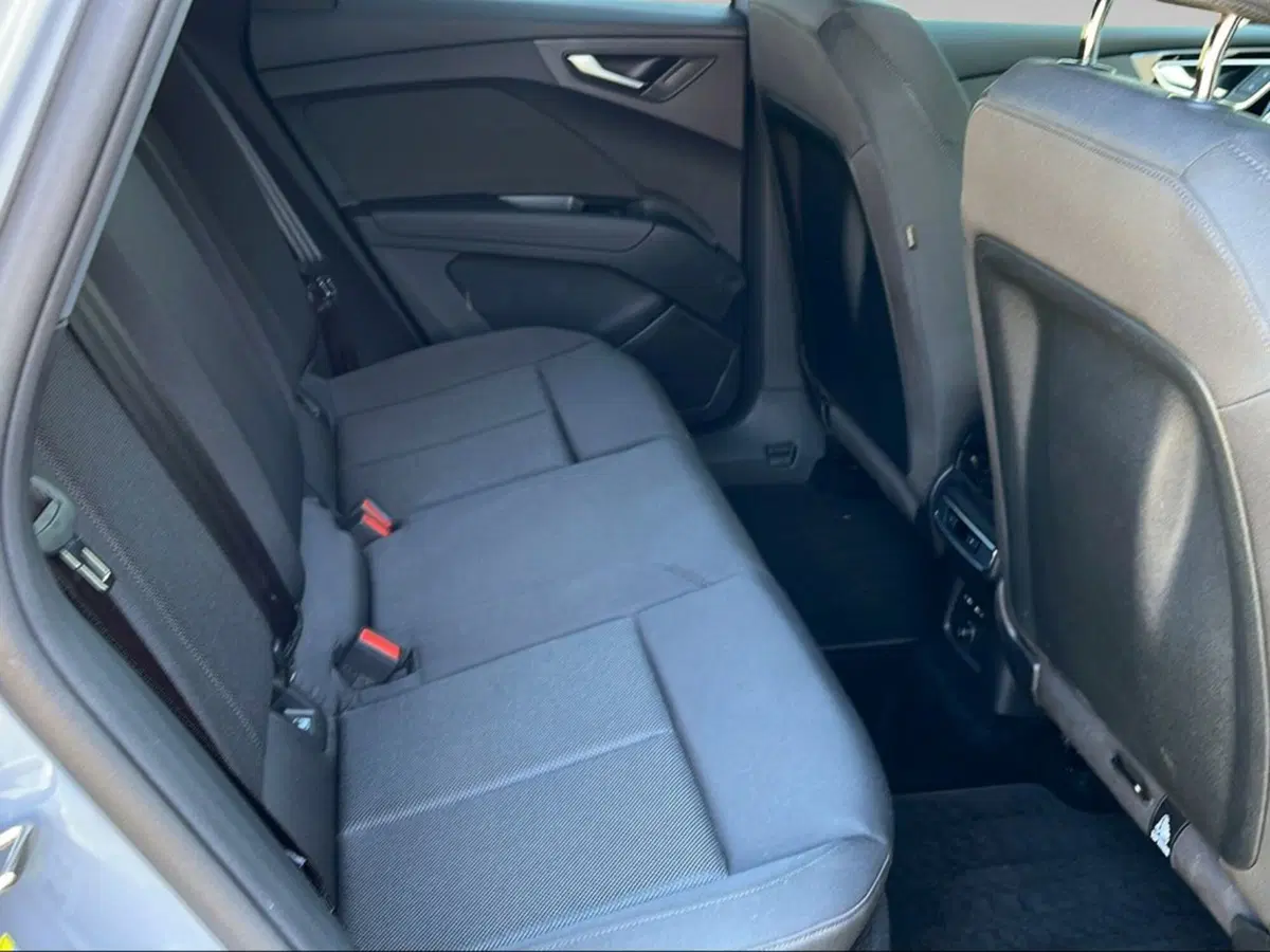 Audi Q4 usata a Pisa (9)