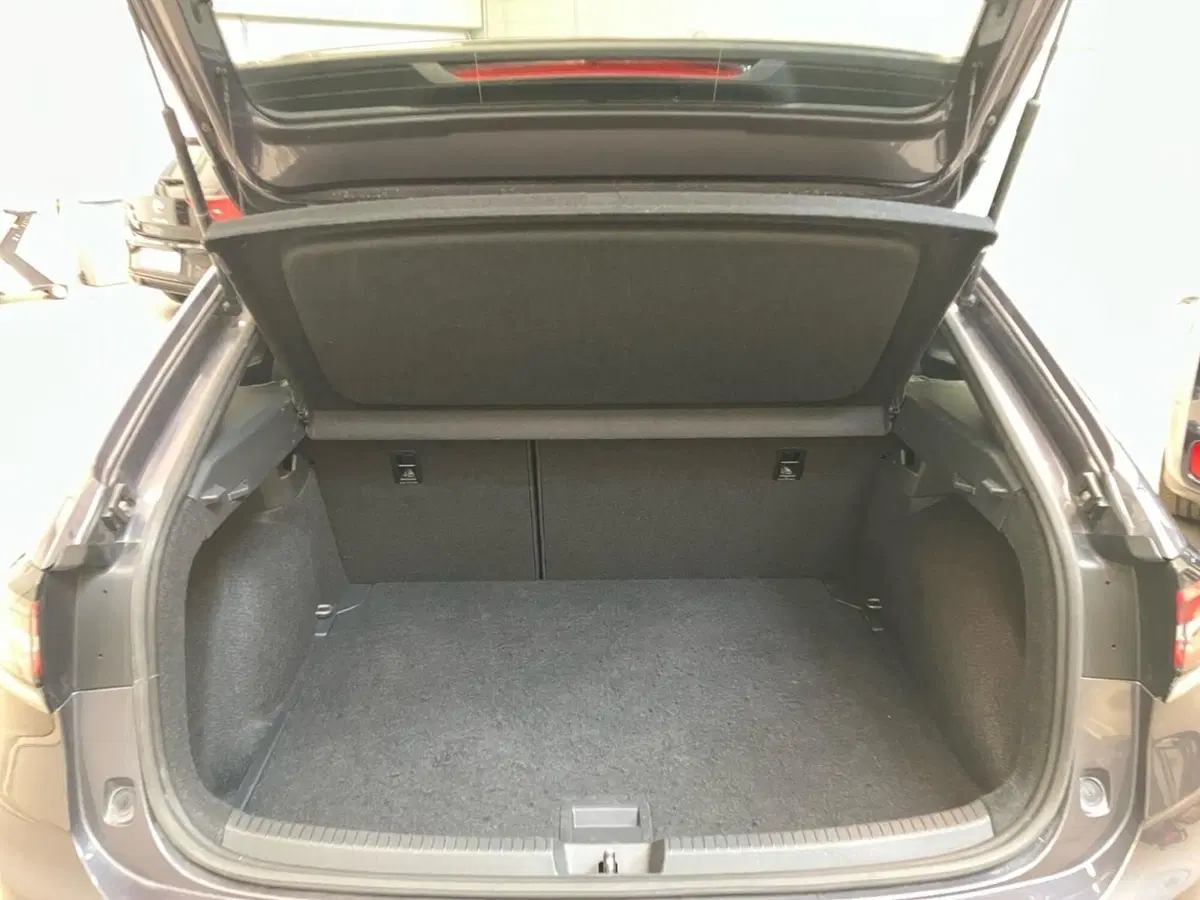 Volkswagen Taigo usata a Bologna (11)