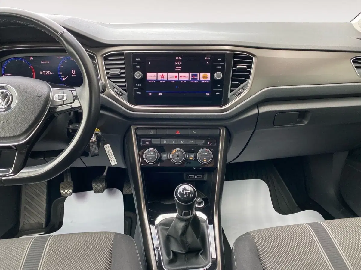 Volkswagen T-Roc usata a Bologna (11)