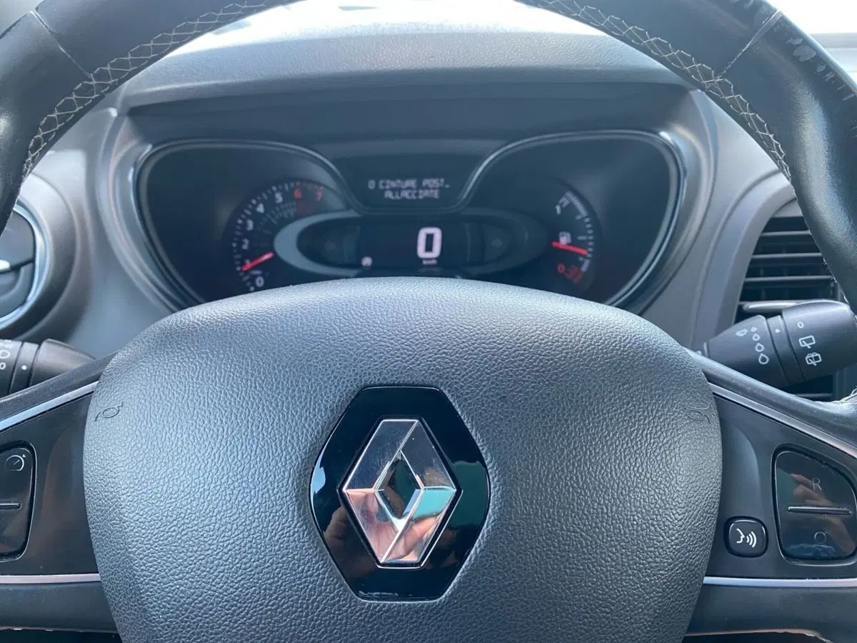 Renault Captur usata a Bologna (15)