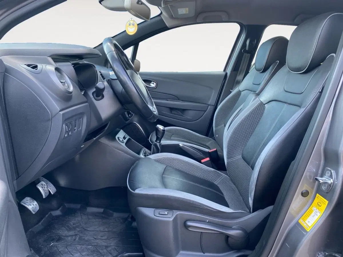 Renault Captur usata a Bologna (9)
