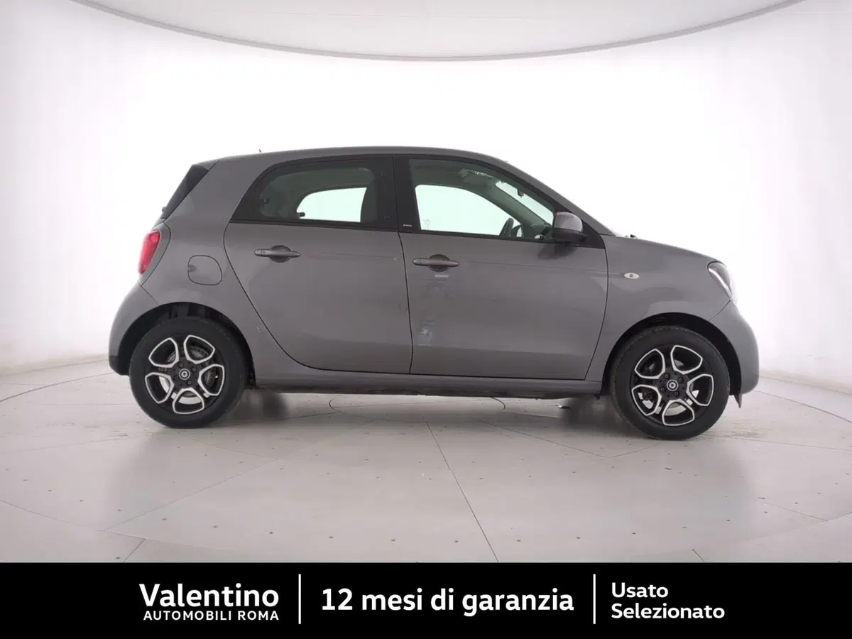smart forfour usata a Roma (2)