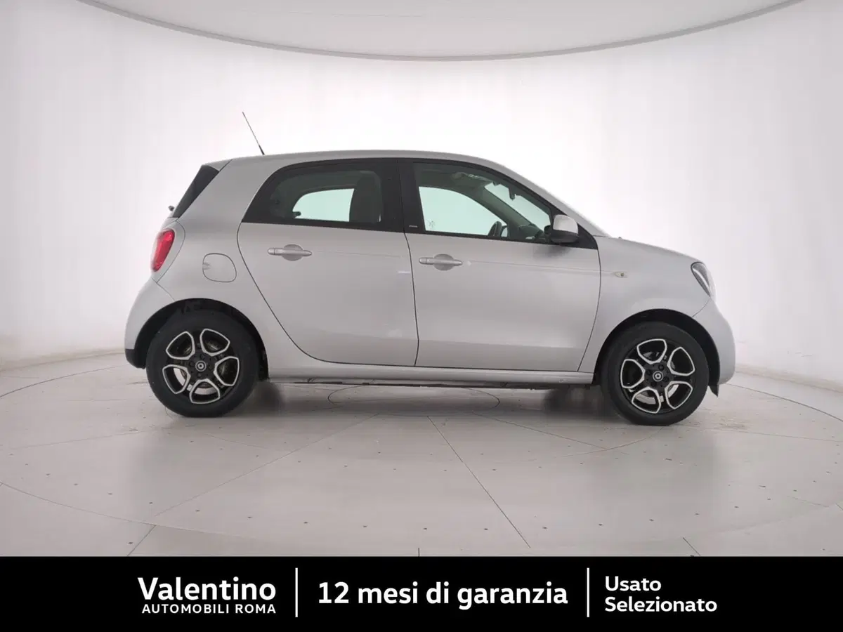 smart forfour usata a Roma (2)