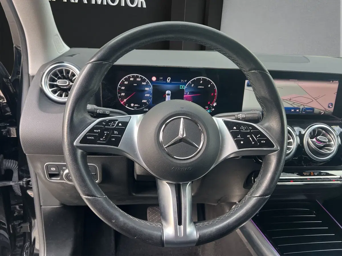 Mercedes-Benz GLA SUV usata a Cosenza (10)