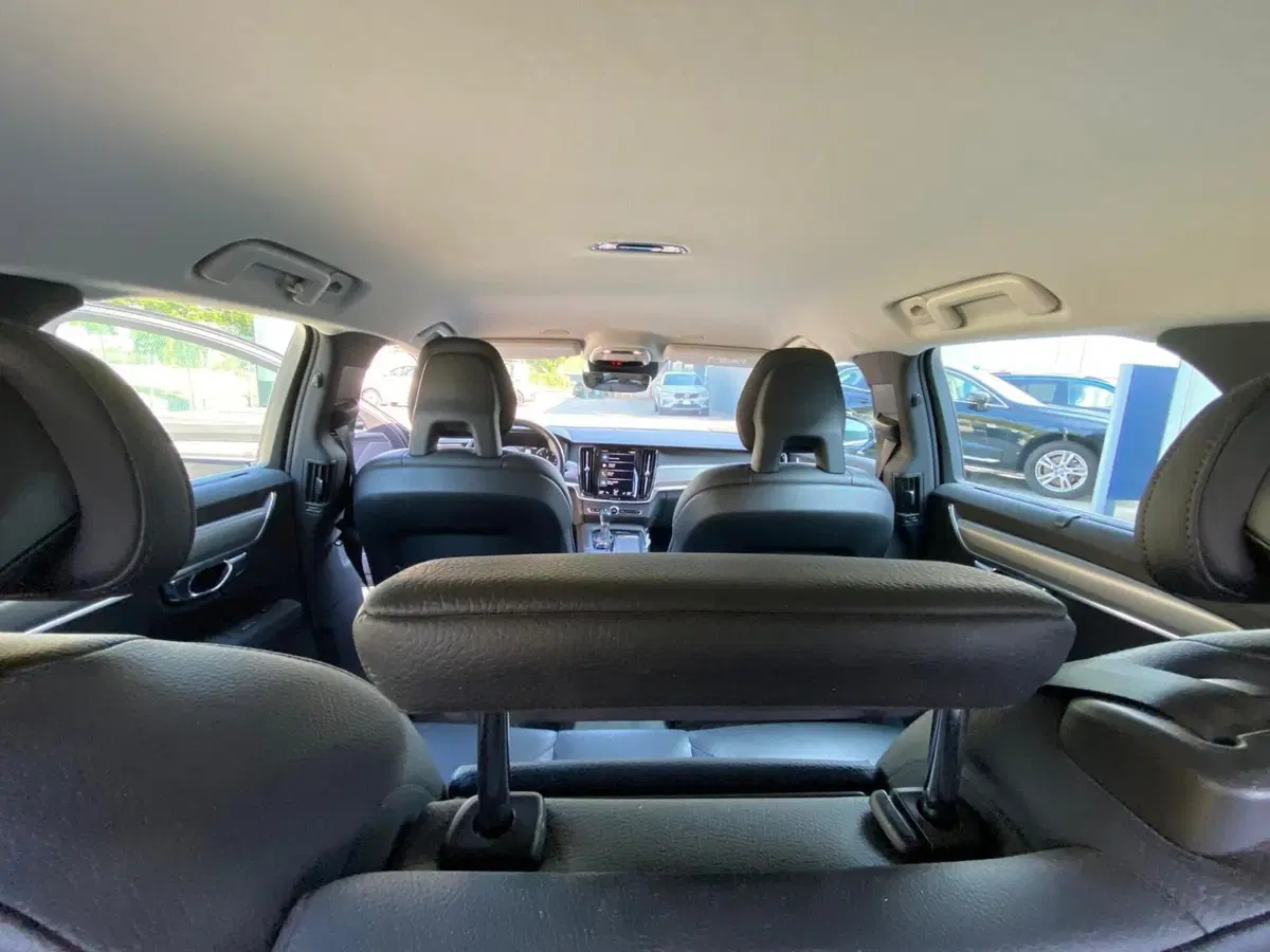 Volvo V90 usata a Como (10)