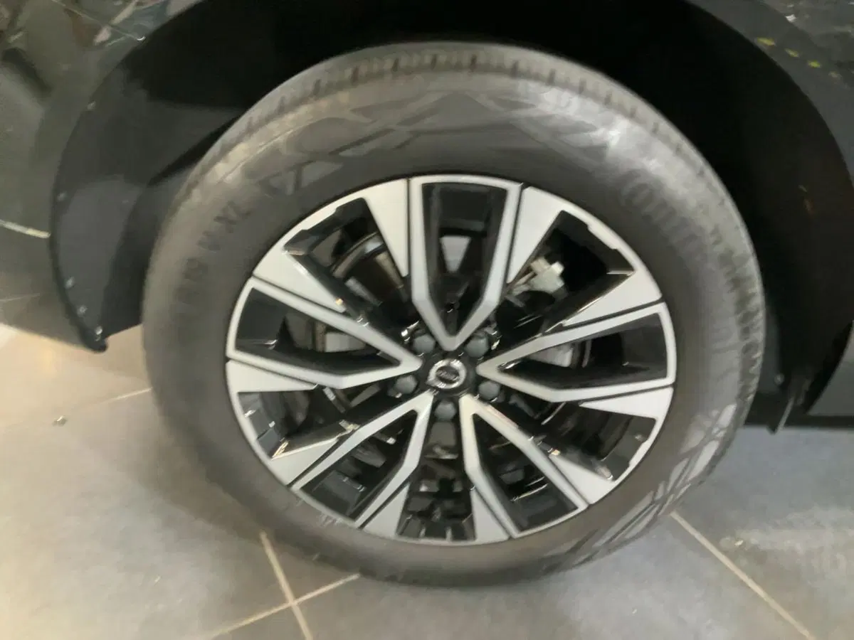 Volvo XC60 usata a Como (12)