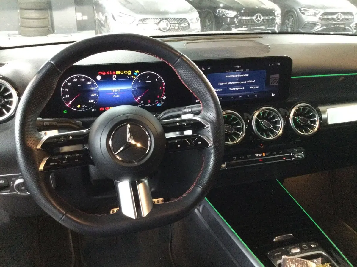 Mercedes-Benz GLB usata a Caserta (10)