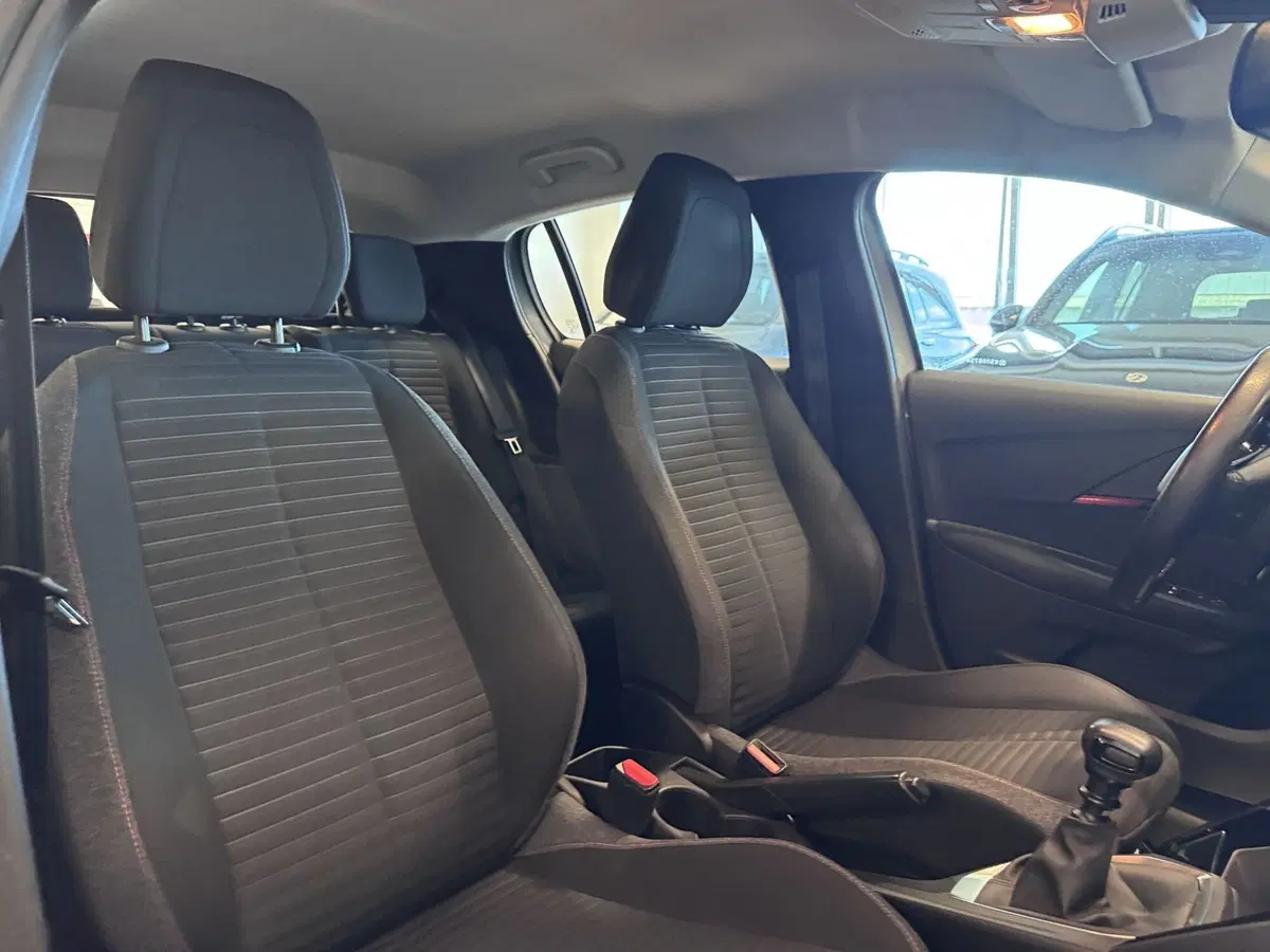 Peugeot 208 usata a Messina (8)