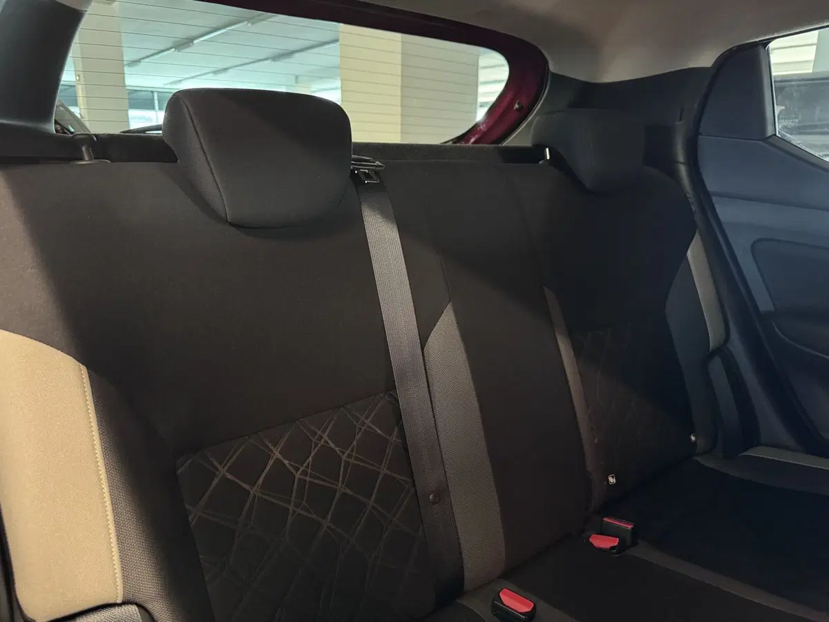 Nissan Micra usata a Messina (10)