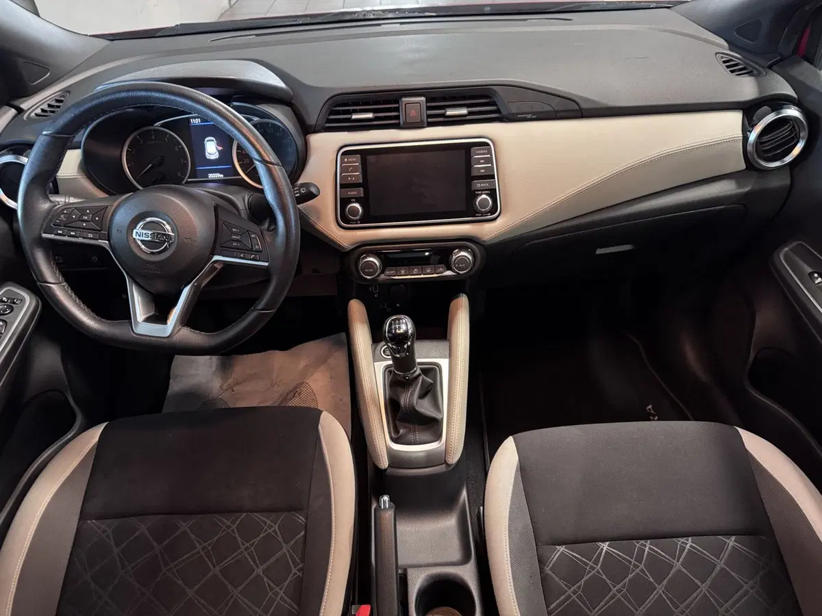 Nissan Micra usata a Messina (11)