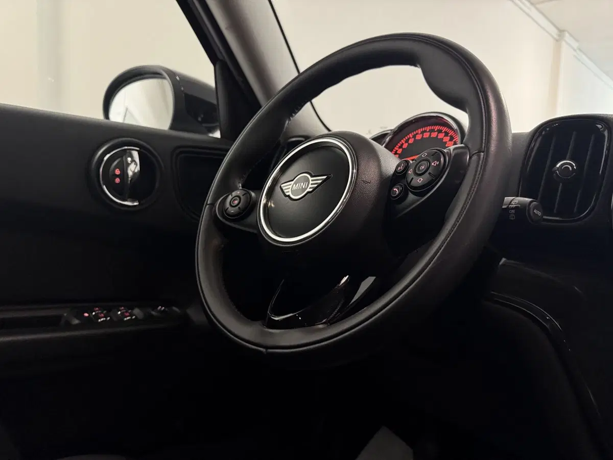 MINI Mini Countryman usata a Messina (14)