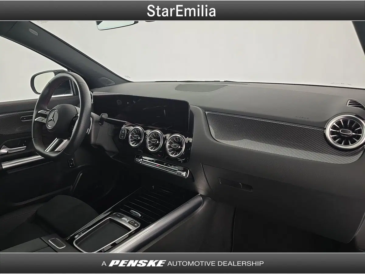 Mercedes-Benz GLA SUV usata a Bologna (16)