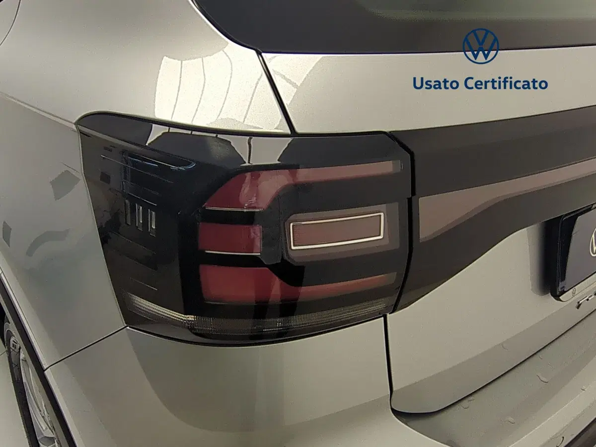 Volkswagen T-Cross usata a Avellino (10)