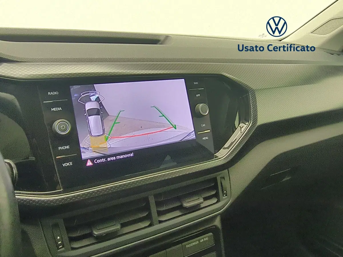 Volkswagen T-Cross usata a Avellino (16)