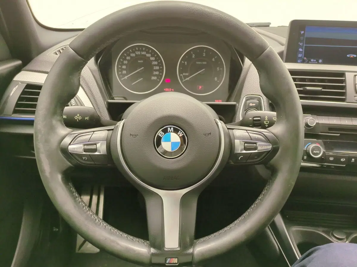 BMW Serie 1 usata a Avellino (15)