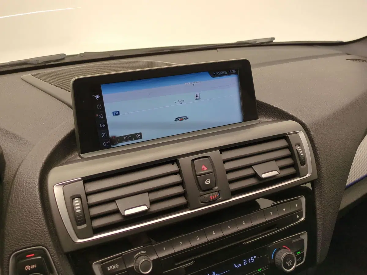 BMW Serie 1 usata a Avellino (17)