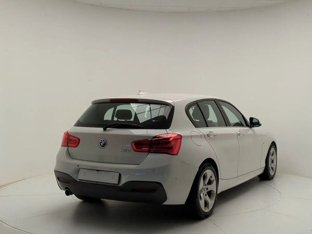 BMW Serie 1 usata a Avellino (7)