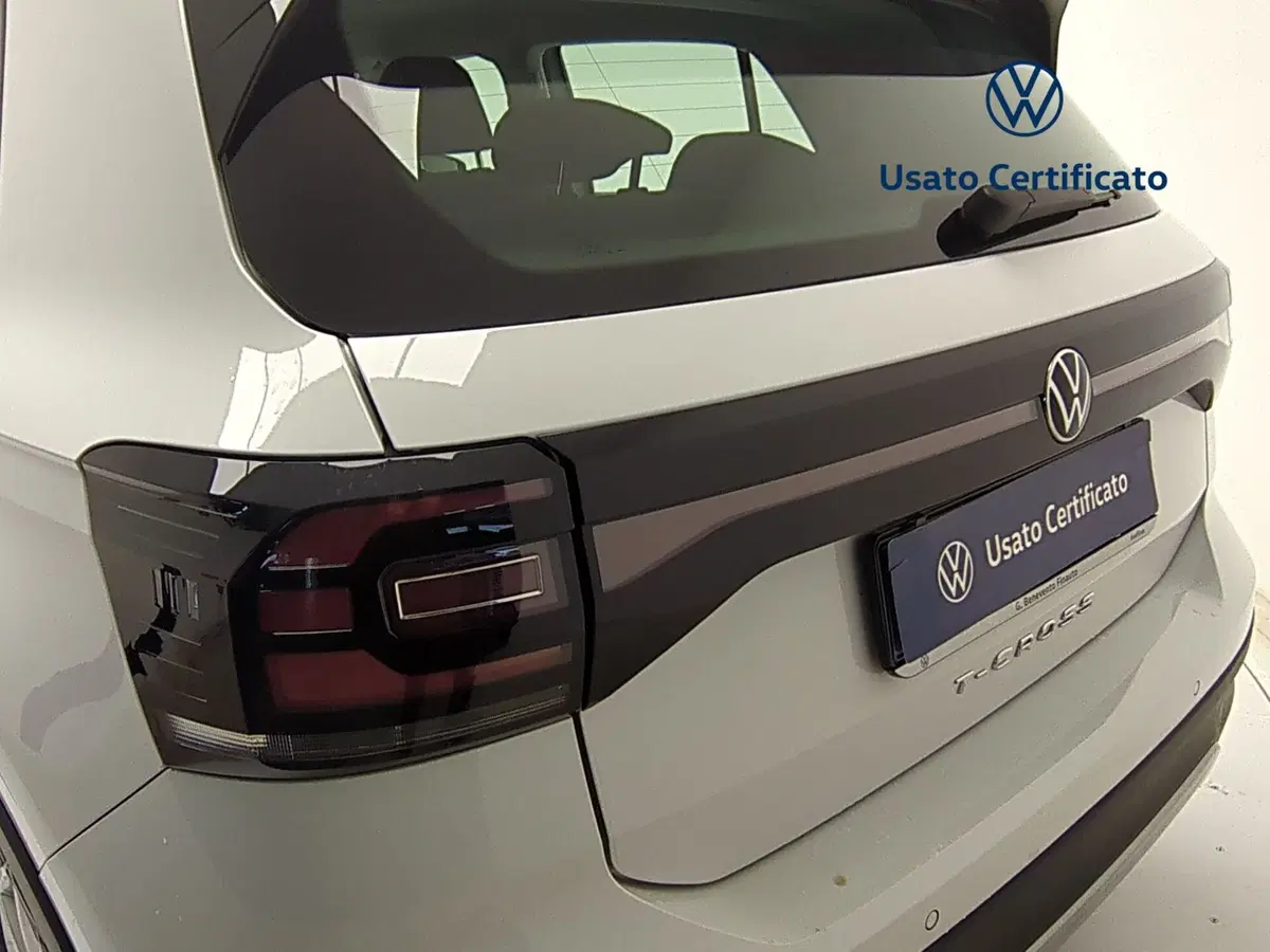 Volkswagen T-Cross usata a Avellino (10)