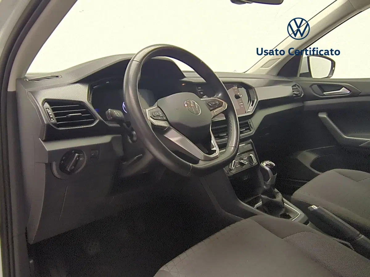 Volkswagen T-Cross usata a Avellino (14)