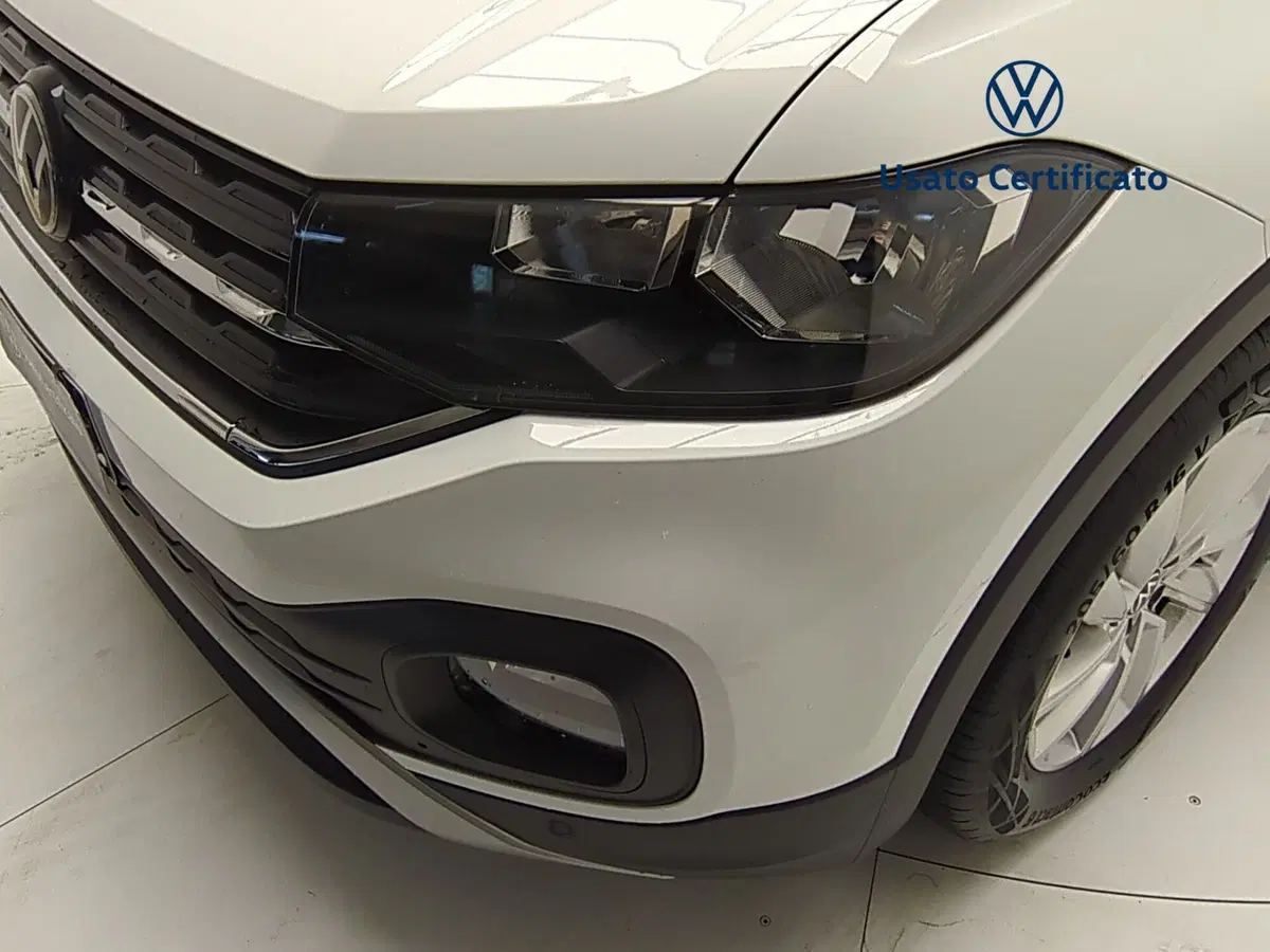 Volkswagen T-Cross usata a Avellino (8)