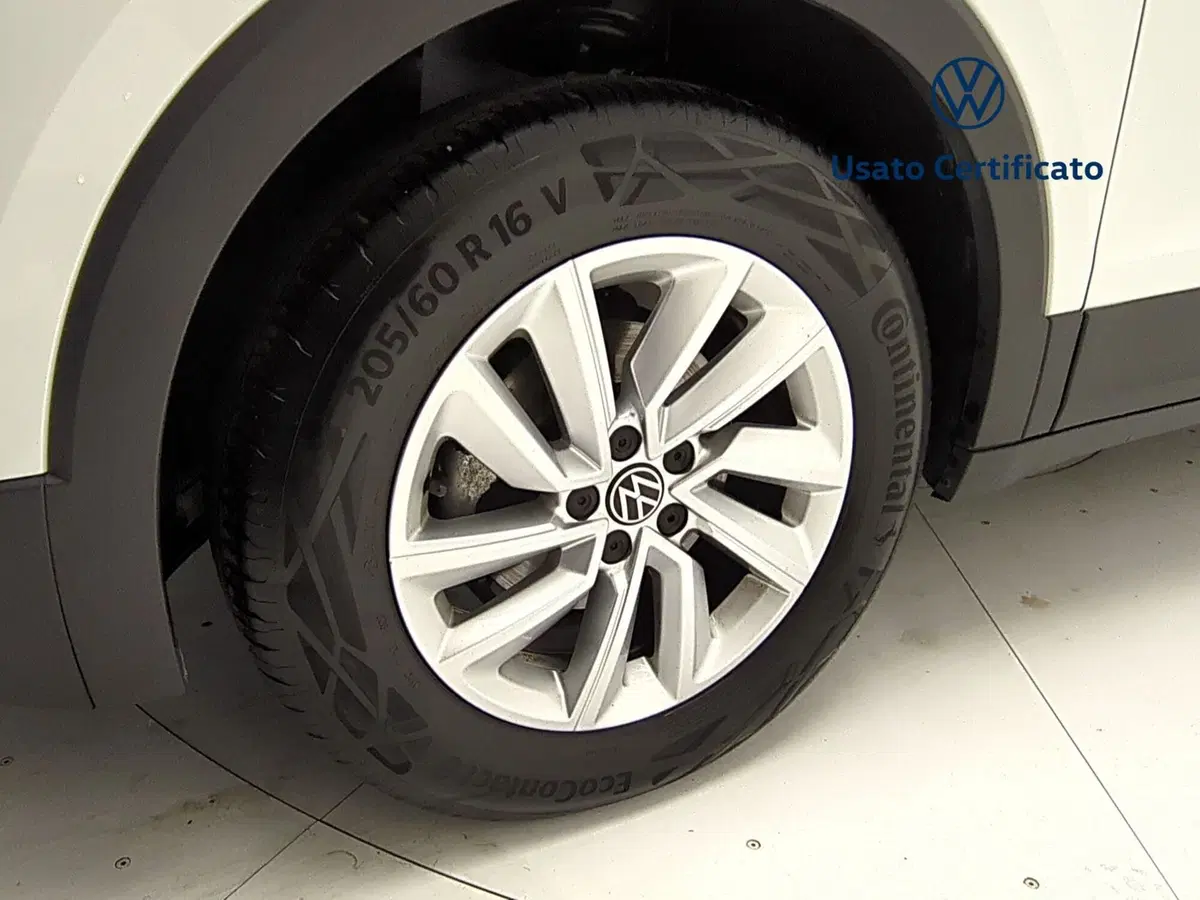 Volkswagen T-Cross usata a Avellino (9)