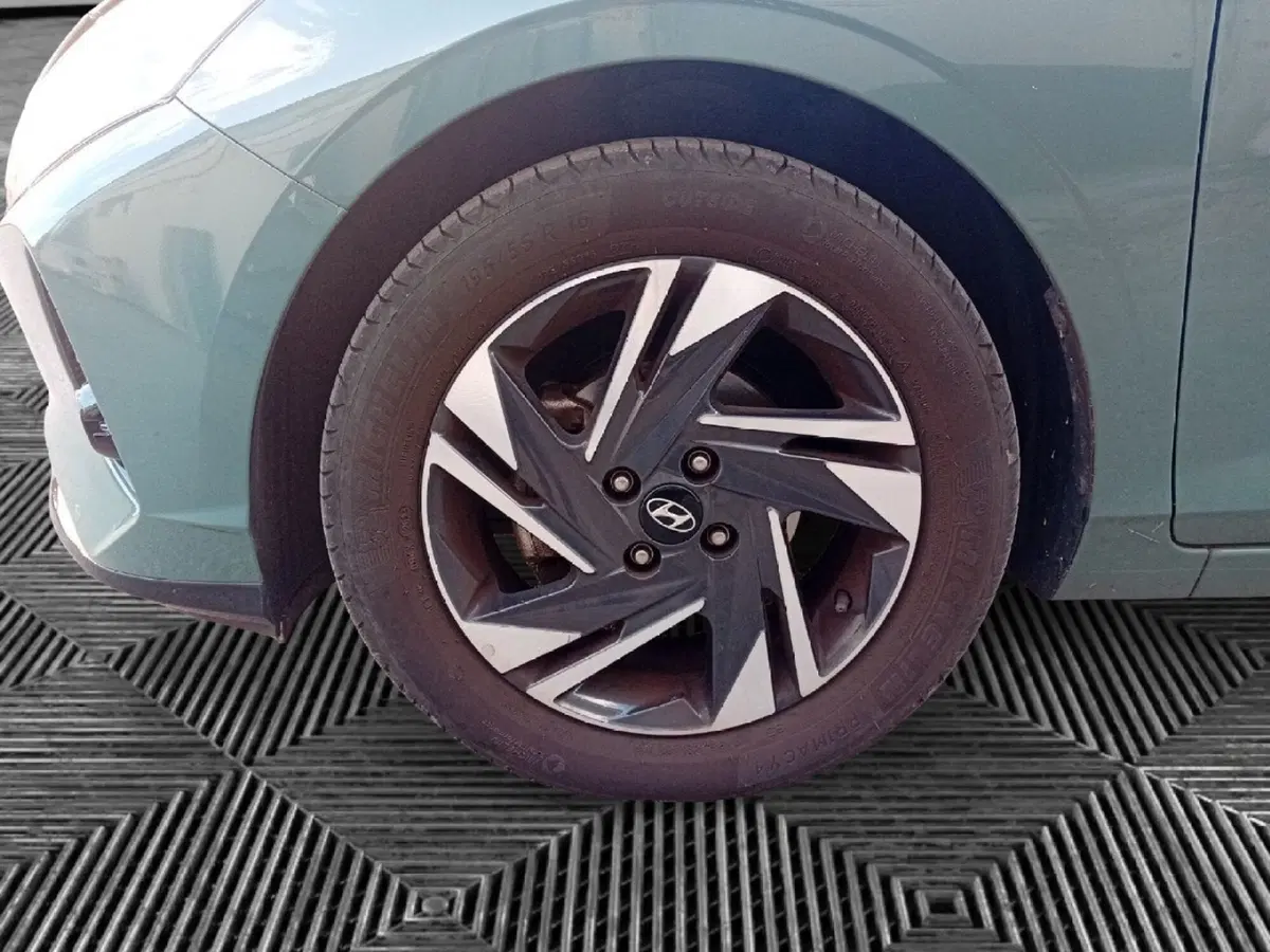 Hyundai i20 usata a Pordenone (9)