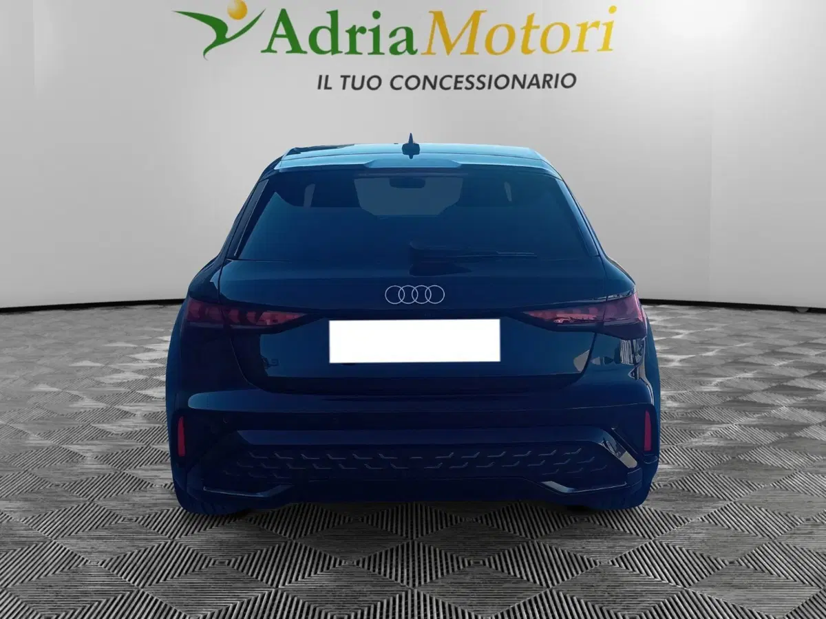 Audi A3 Sportback usata a Pordenone (4)