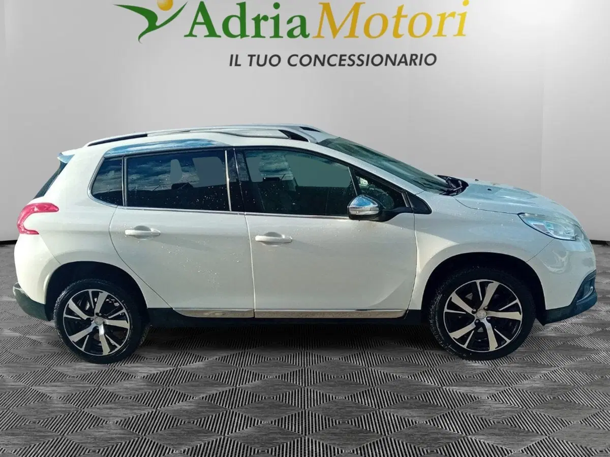 Peugeot 2008 usata a Pordenone (6)
