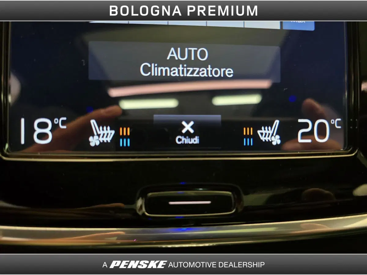 Volvo V90 Cross Country usata a Bologna (13)