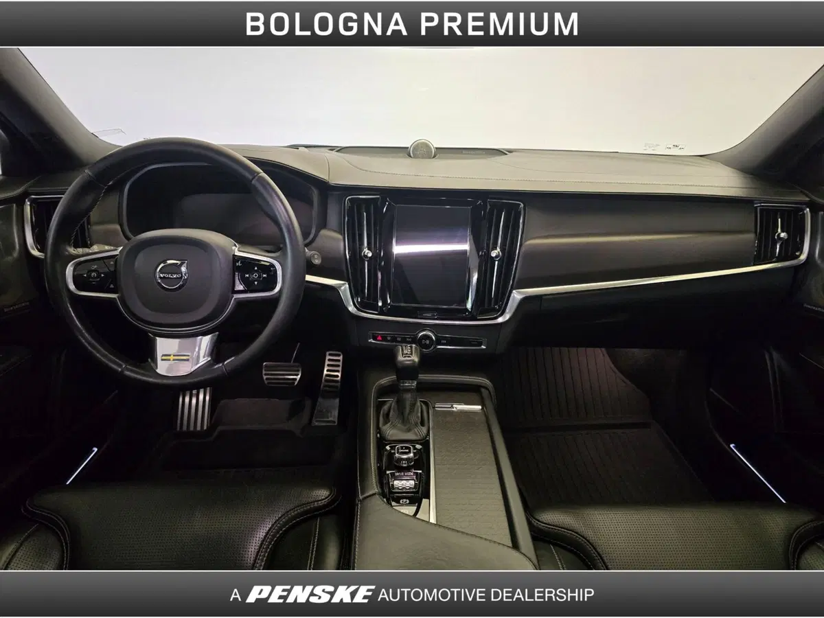 Volvo V90 Cross Country usata a Bologna (4)