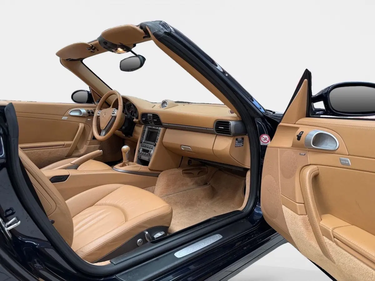 Porsche 911 Cabrio usata a Bari (15)