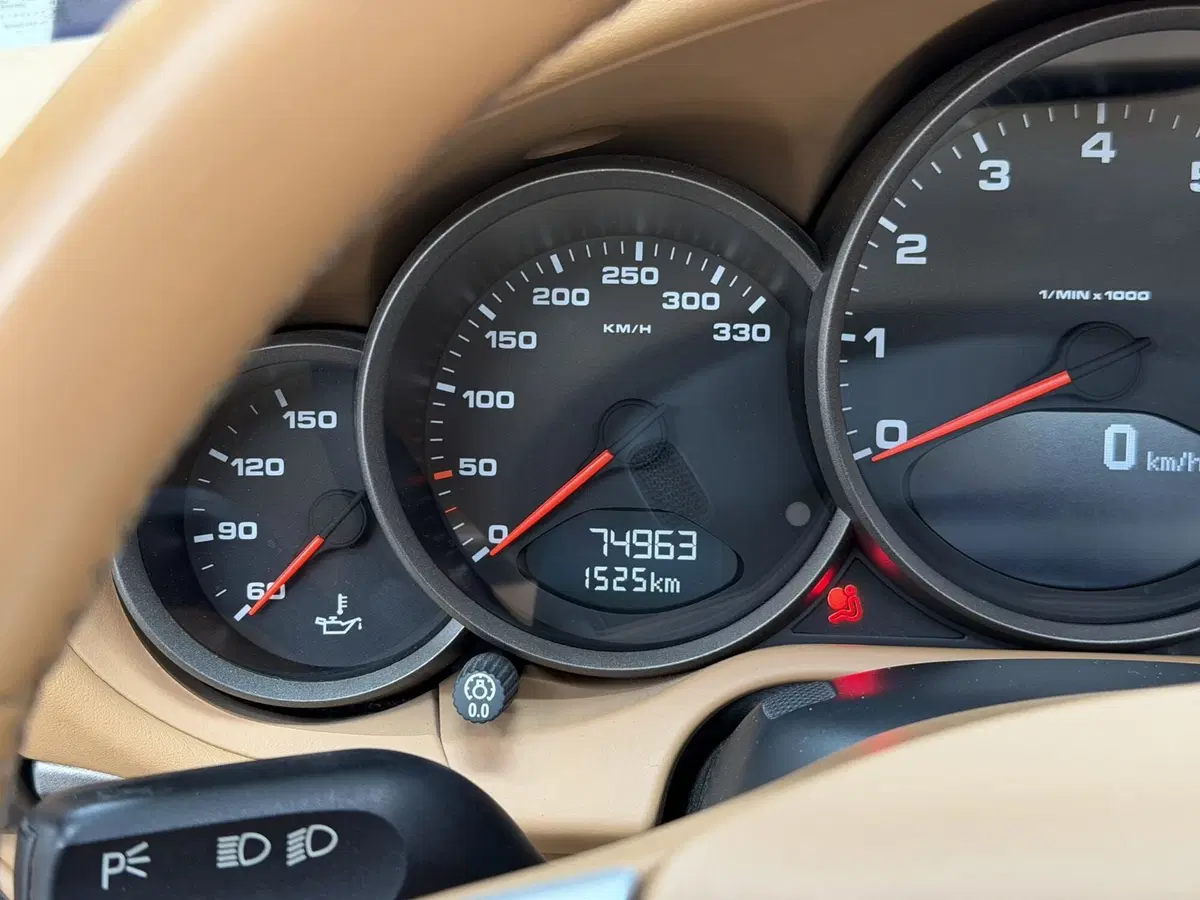 Porsche 911 Cabrio usata a Bari (17)