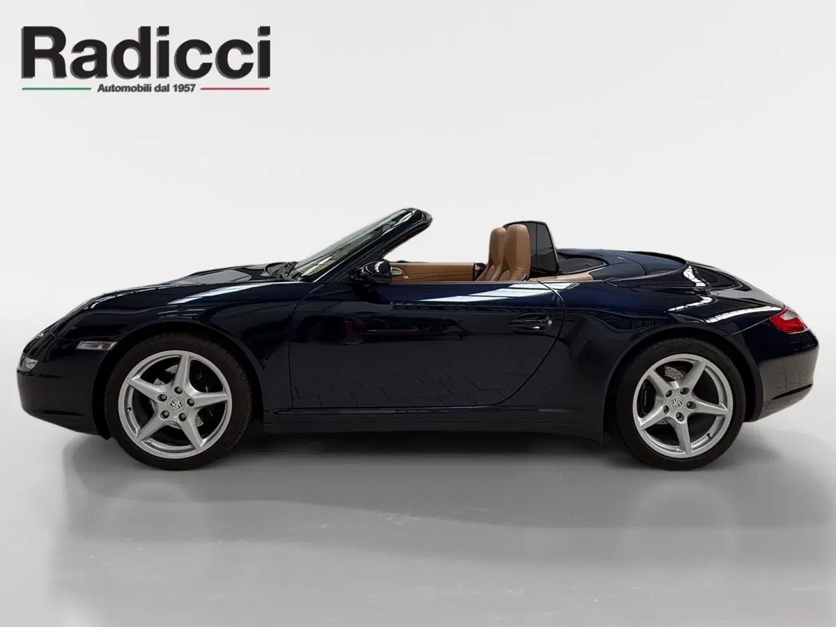 Porsche 911 Cabrio usata a Bari (5)