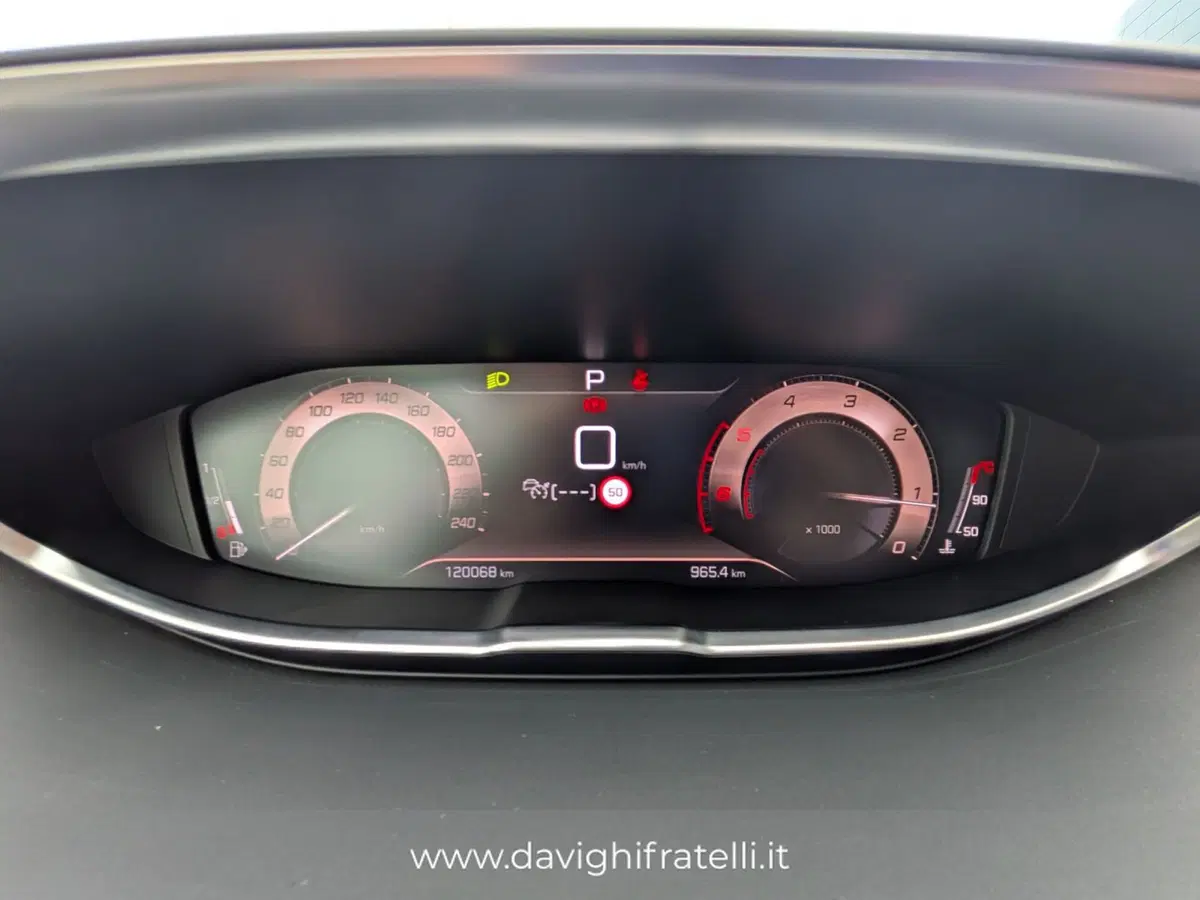 Peugeot 5008 usata a Cremona (12)