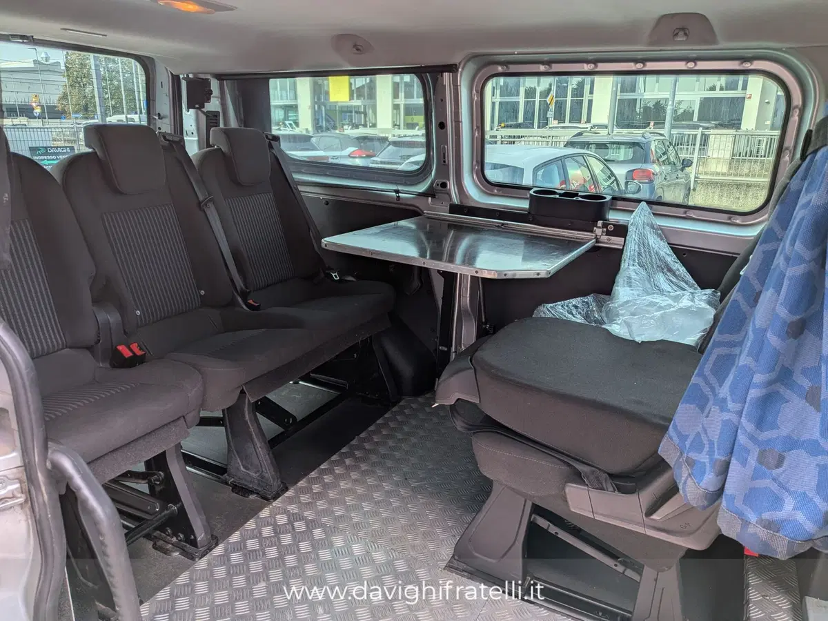 Ford Tourneo Custom usata a Cremona (12)