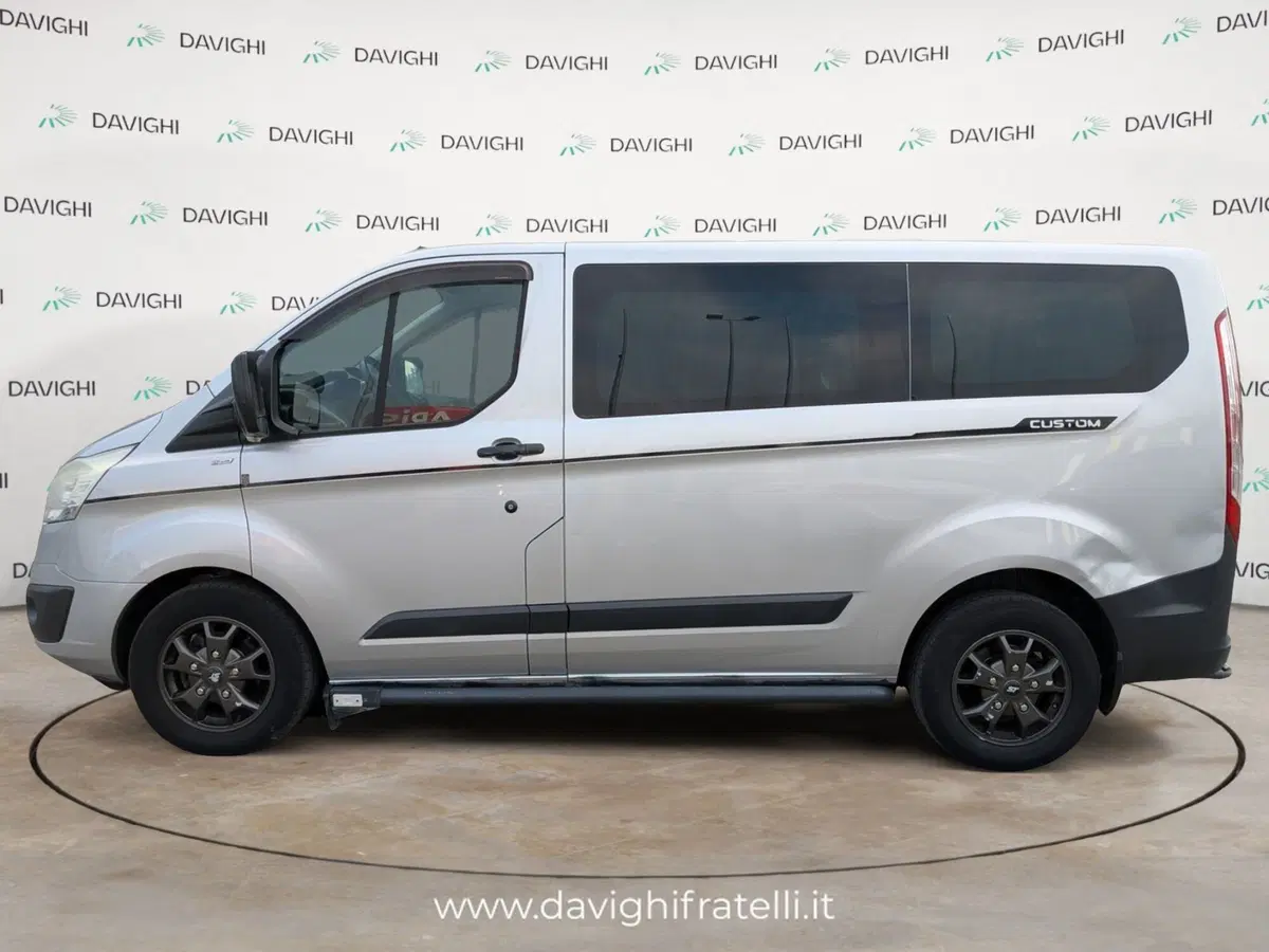 Ford Tourneo Custom usata a Cremona (2)