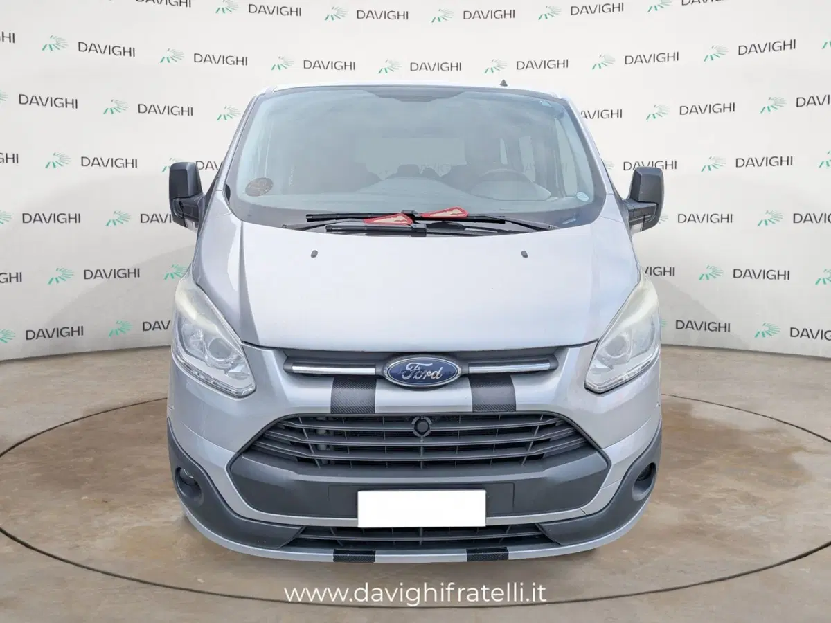 Ford Tourneo Custom usata a Cremona (8)