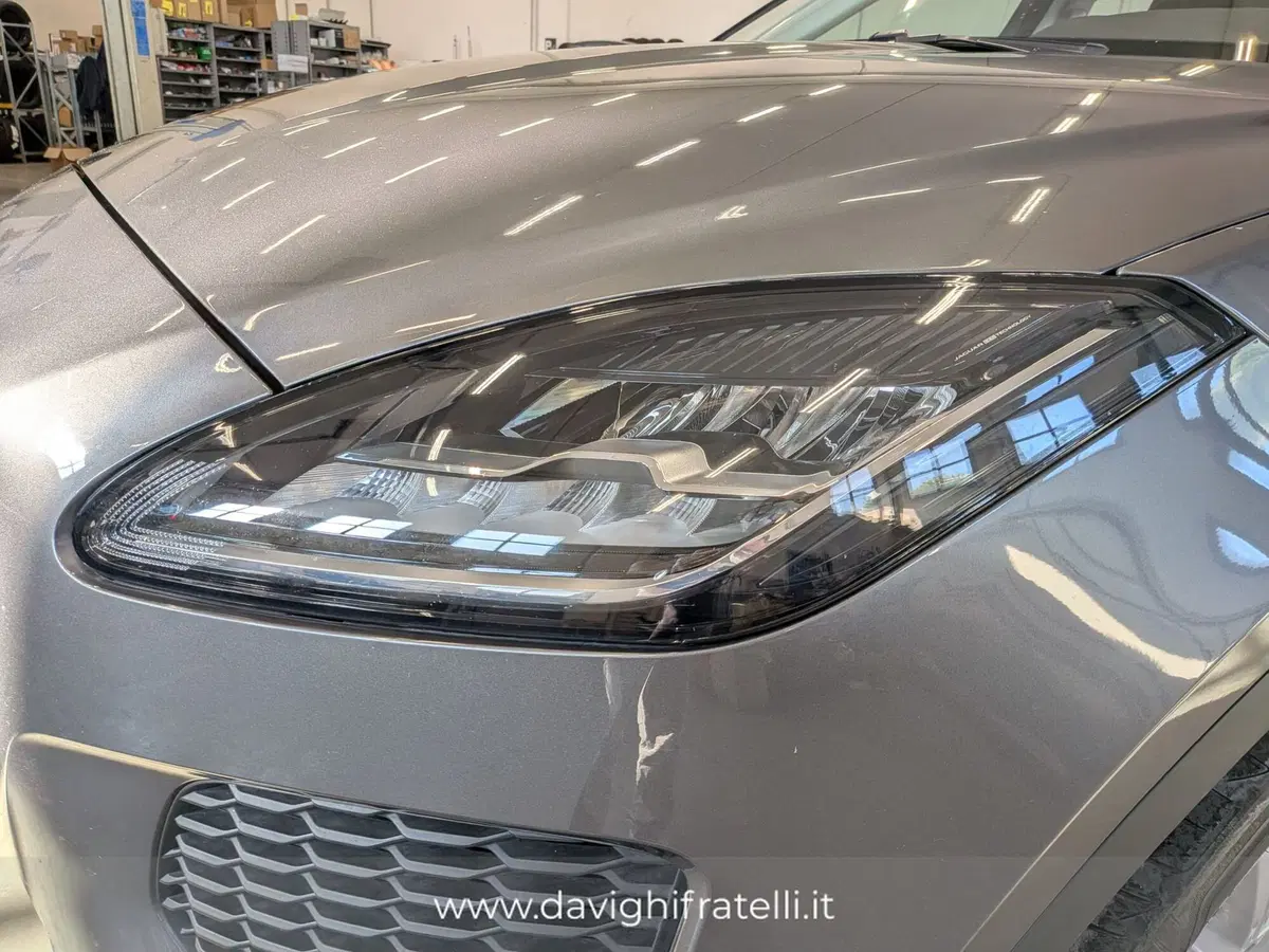 Jaguar E-Pace usata a Cremona (9)