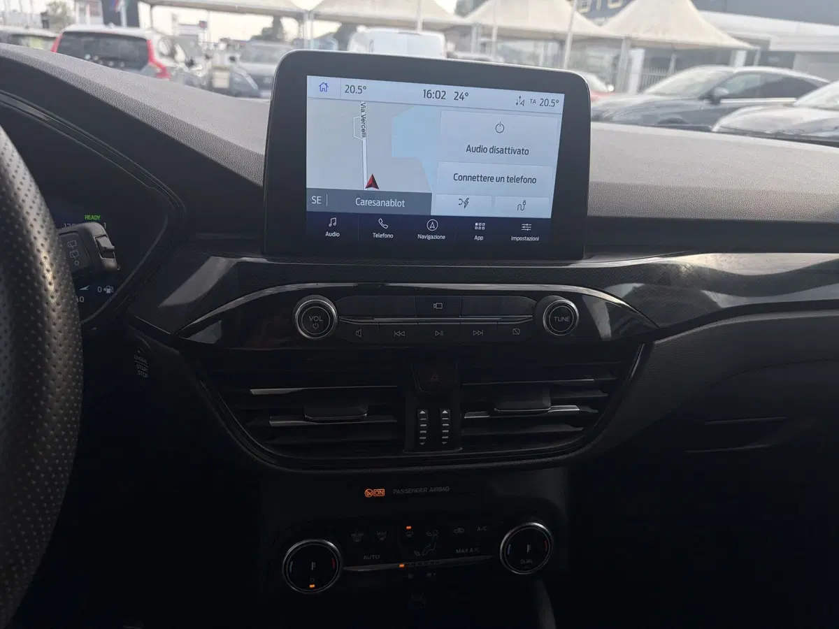 Ford Kuga usata a Vercelli (13)