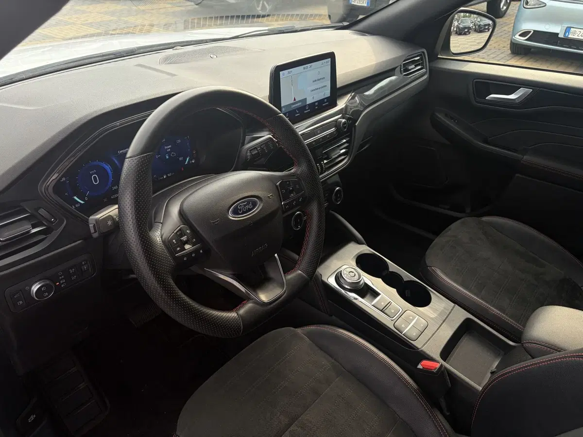 Ford Kuga usata a Vercelli (5)