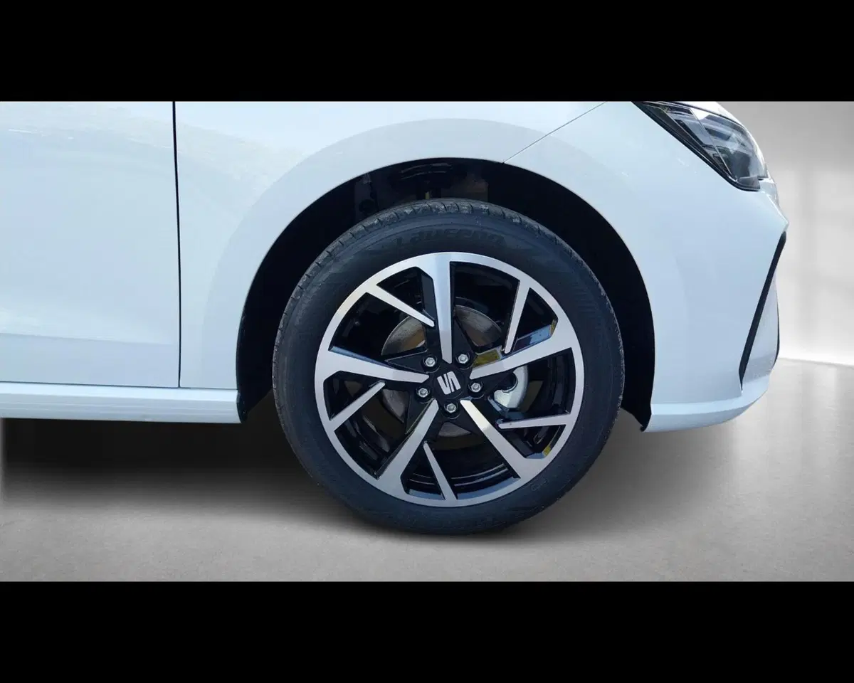 SEAT Ibiza nuova a Forlì-Cesena (4)