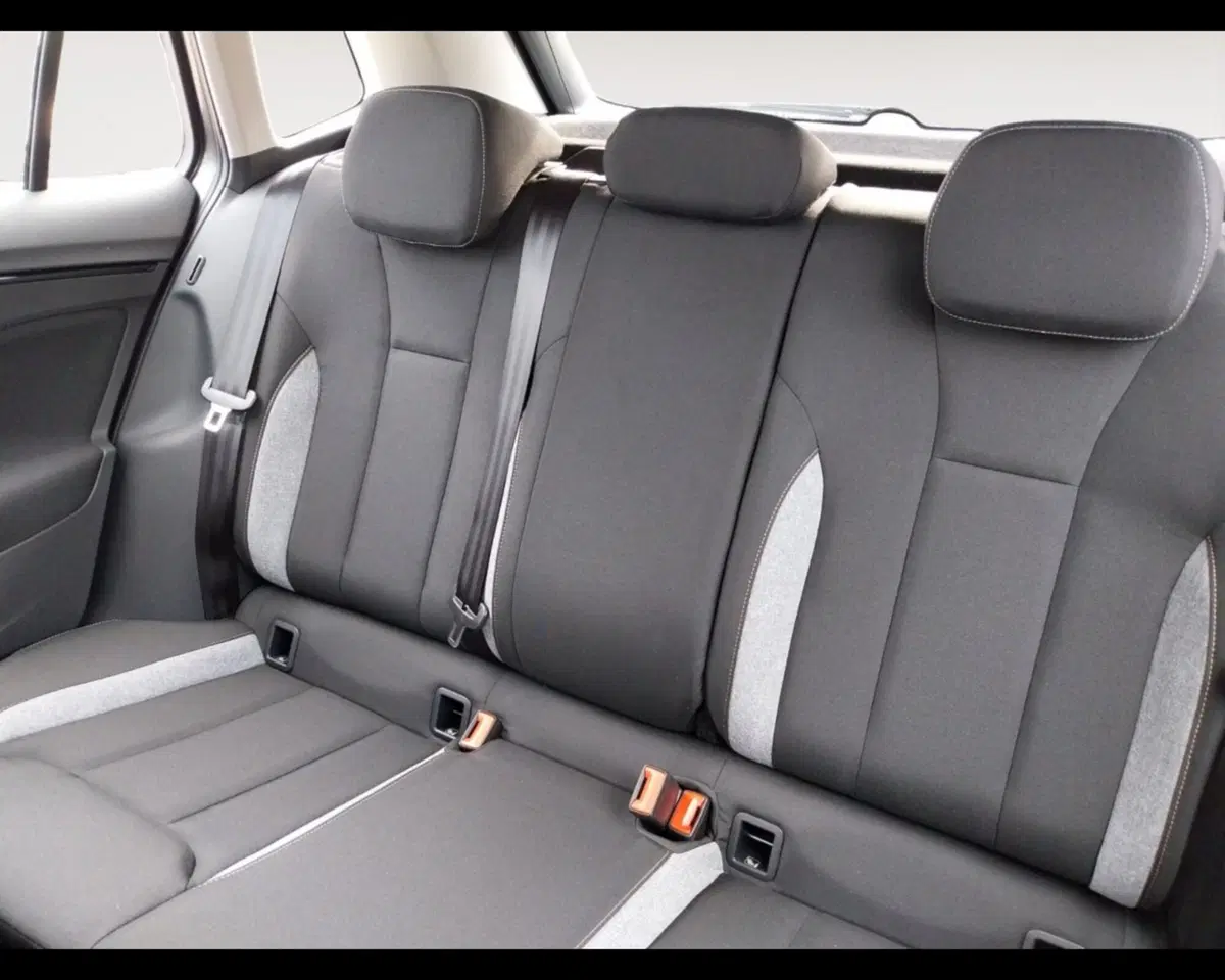 Skoda Kamiq nuova a Ravenna (13)