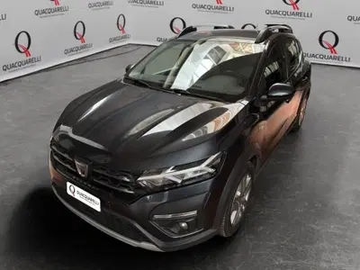 Dacia Sandero Stepway 1.0 TCe 100 CV ECO-G Comfort del 2021 usata a Milano