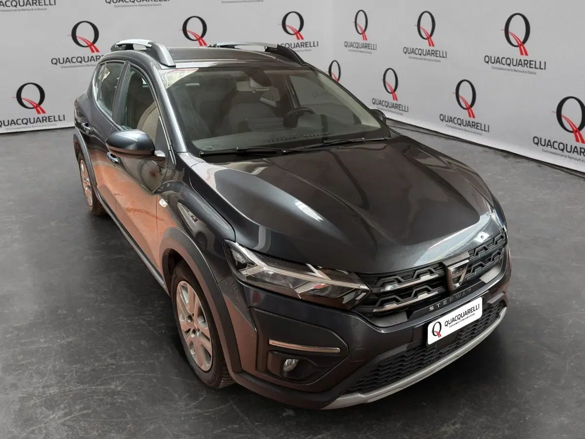 Dacia Sandero usata a Milano (3)